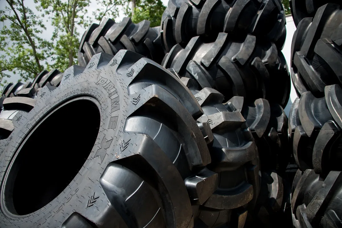 لاستیک کامیون