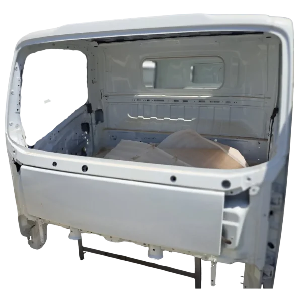 اتاق لخت رنگ شده ISUZU P700